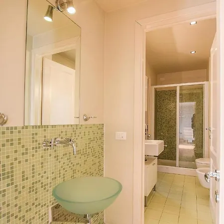 Villino Anna 维亚雷焦